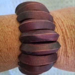 Wood stretch bracelet